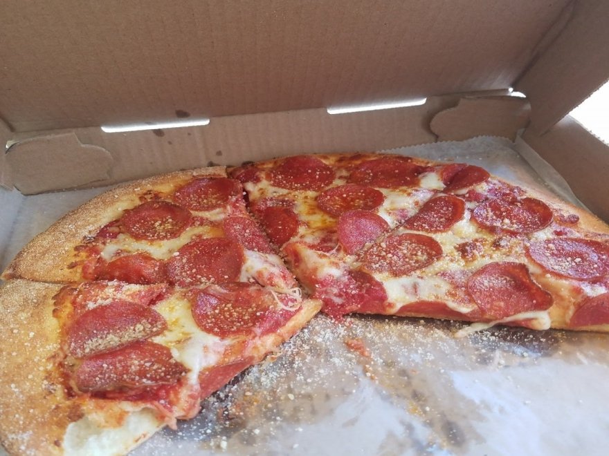 Caruso Pizza Caruso Pizza