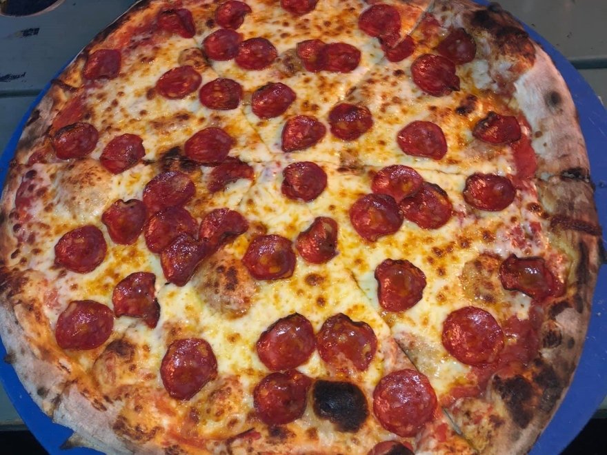 Pino's Pizza Pino's Pizza