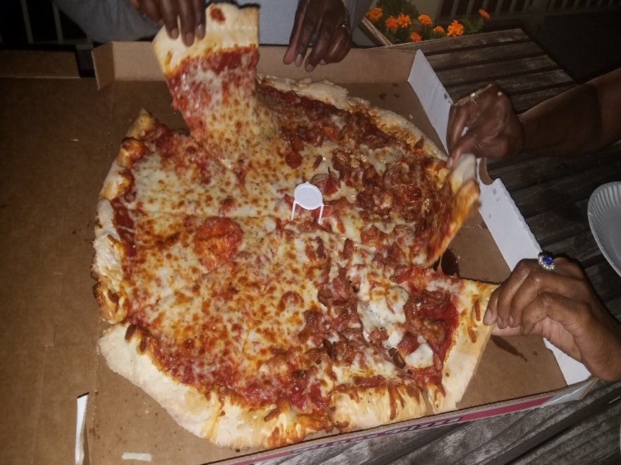 Pino's Pizza Pino's Pizza