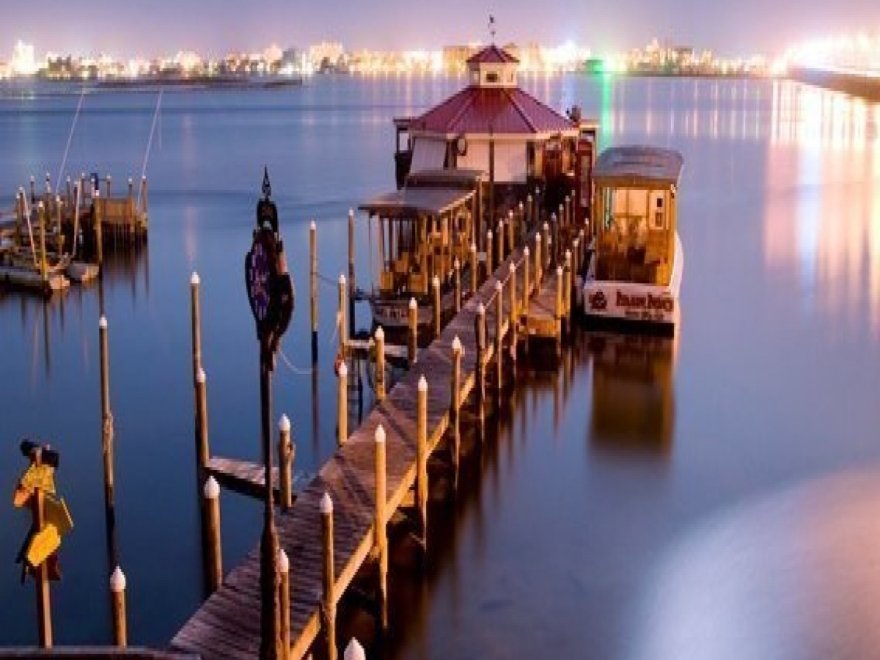 Sneaky Pete's Sneaky Pete's