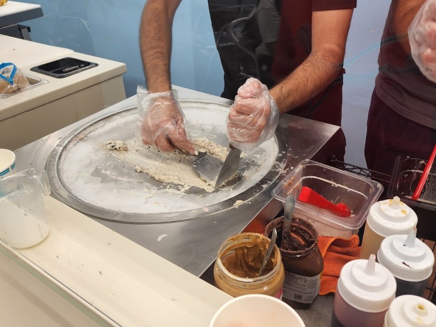 Southpole Ice Cream Roll Southpole Ice Cream Roll
