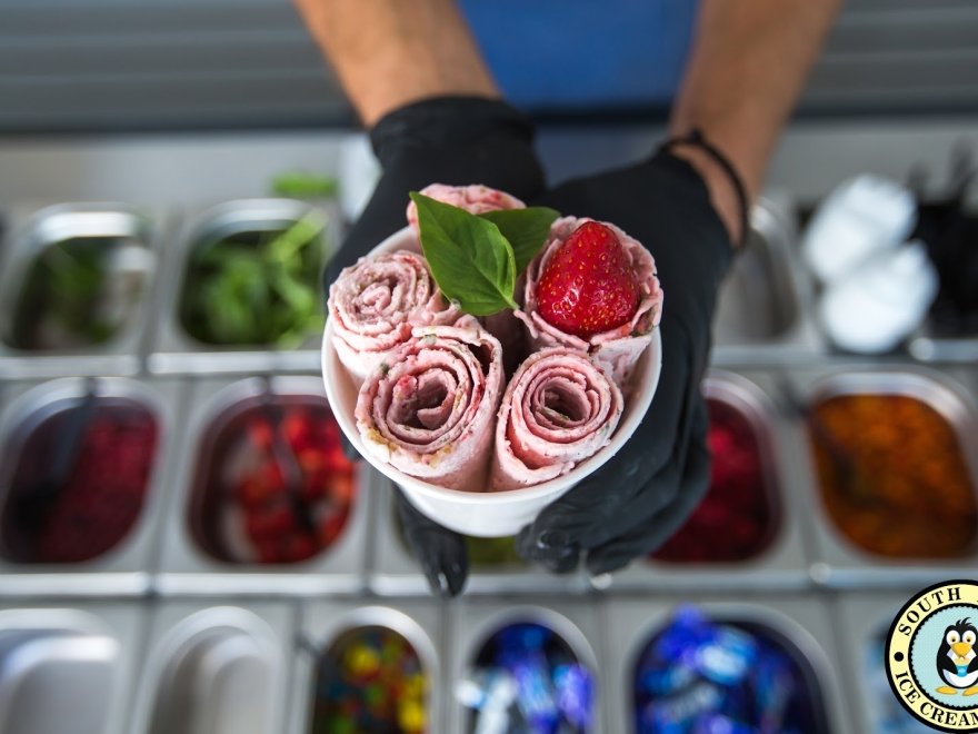 Southpole Ice Cream Roll Southpole Ice Cream Roll