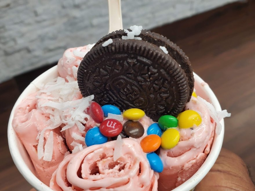 Southpole Ice Cream Roll Southpole Ice Cream Roll