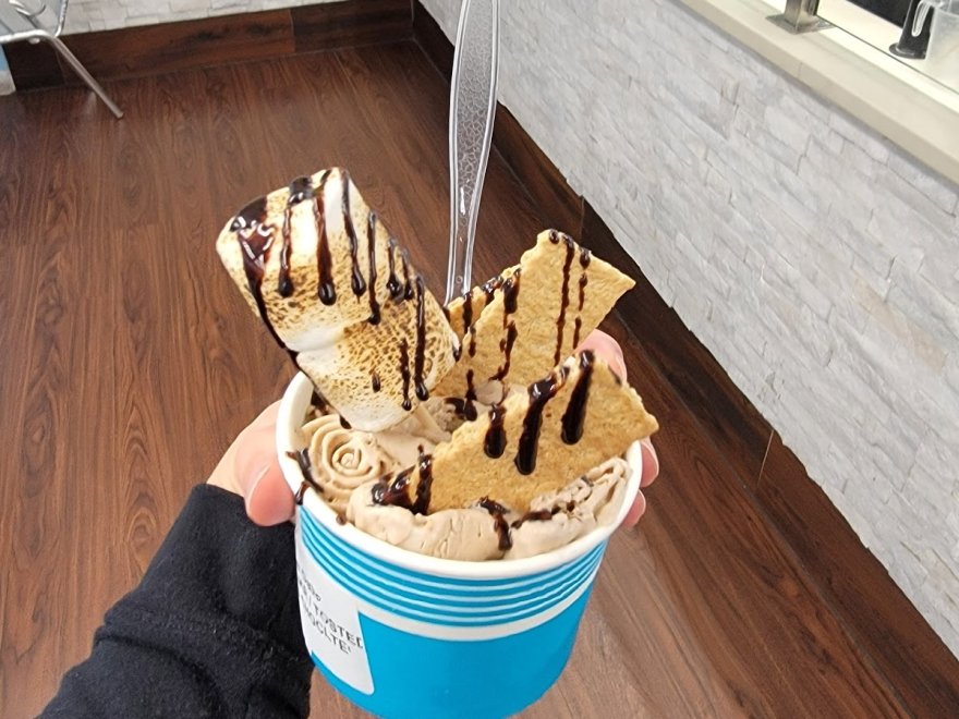 Southpole Ice Cream Roll Southpole Ice Cream Roll