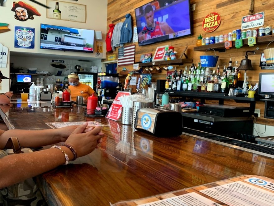 Barracuda's Bar & Grill Barracuda's Bar & Grill