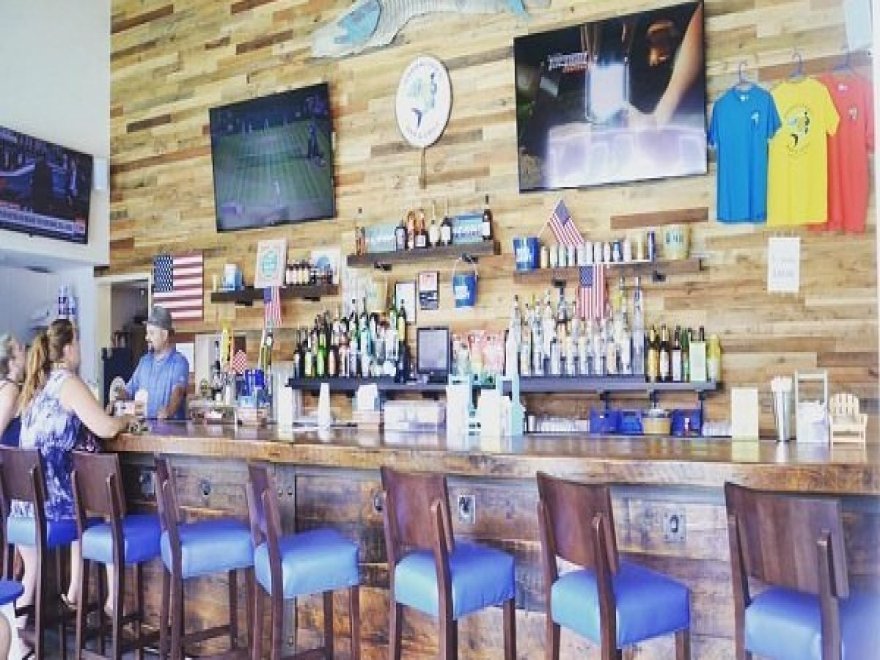 Barracuda's Bar & Grill Barracuda's Bar & Grill