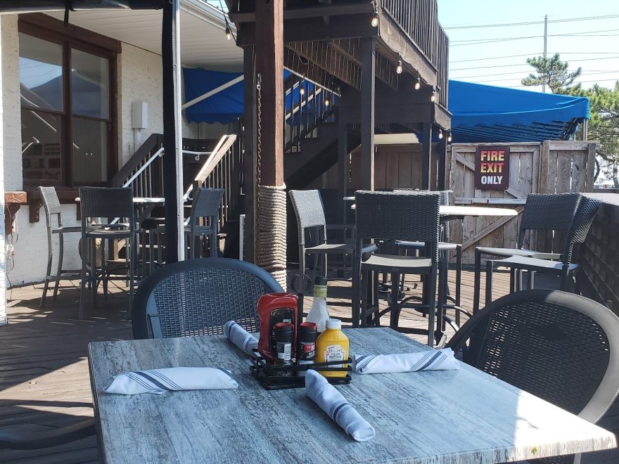 Tailchasers Restaurant & Dock Bar Tailchasers Restaurant & Dock Bar