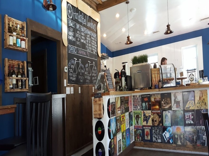 Urban Cottage Urban Cottage