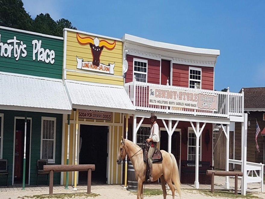 Sun Outdoors Frontier Town